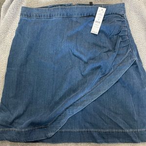 White House Black Market Skirt